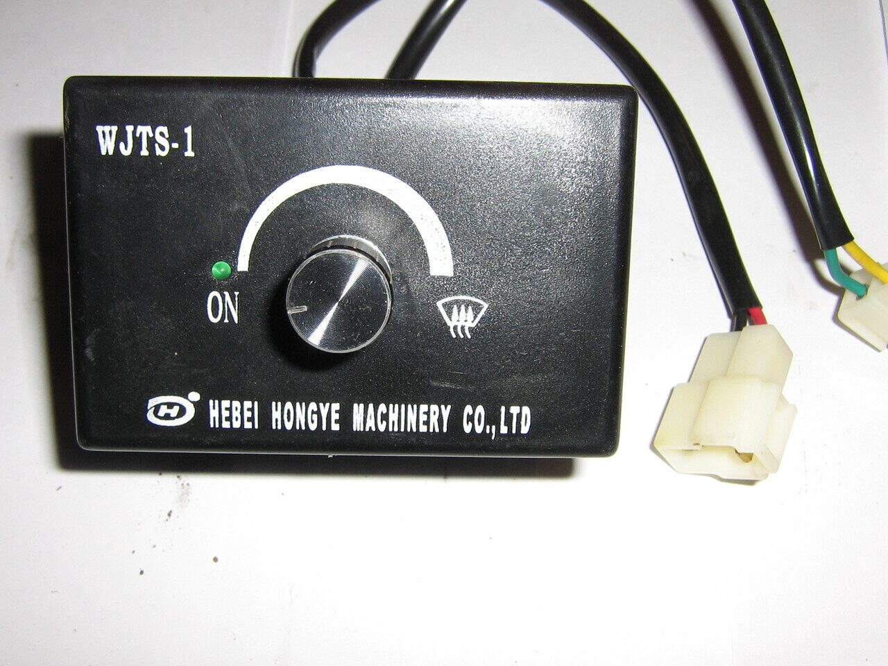 Регулятор бесступенчатый оборотов отопителя 8102-00386 YUTONG (24V)