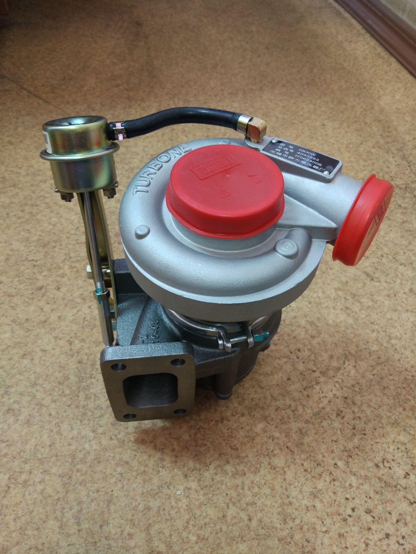 Турбокомпрессор YUTONG 6737,GD-6720 двс EQB 140-20 Holset HX30W 4040382/4040353//4040353/2881890/3592318