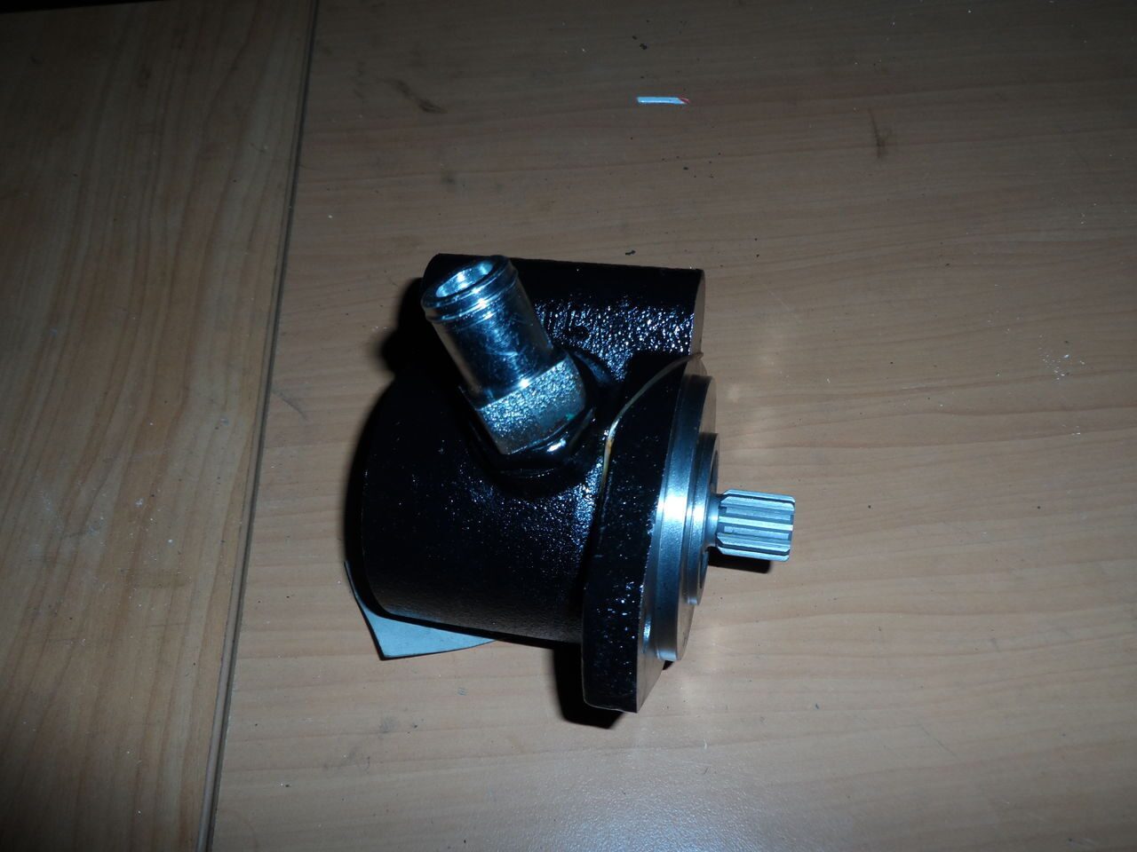 Насос ГУР двс ISDe185-41 4988675 YUTONG ZK6852HG, Golden Dragon XML6845J
