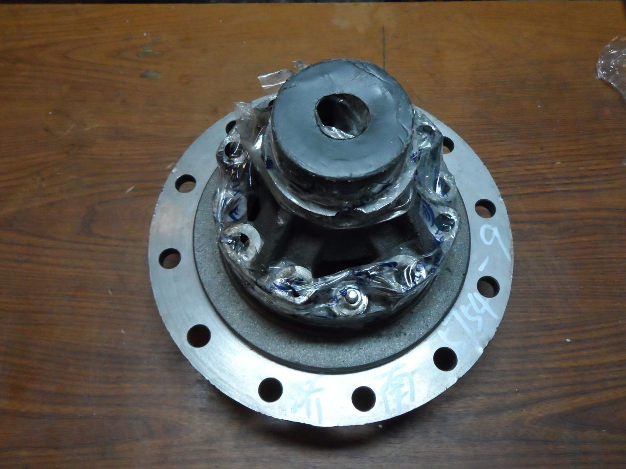 Чашки(кожух) дифференциала 2403-00257 редуктора З.М 2403-00257 YUTONG 6852