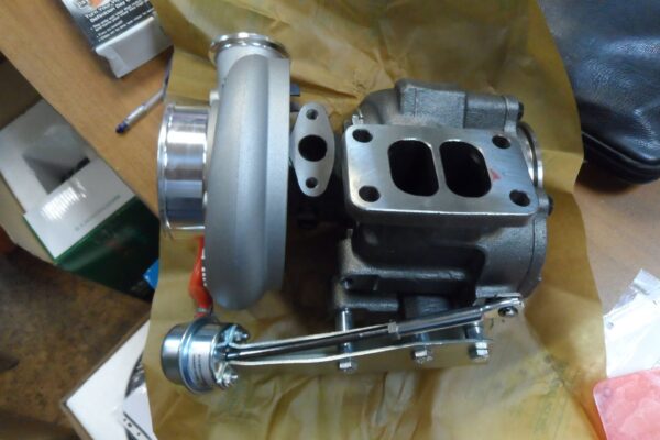 Турбокомпрессор HX40W ISLe340-40 2836277/2836278/4033438/4956100