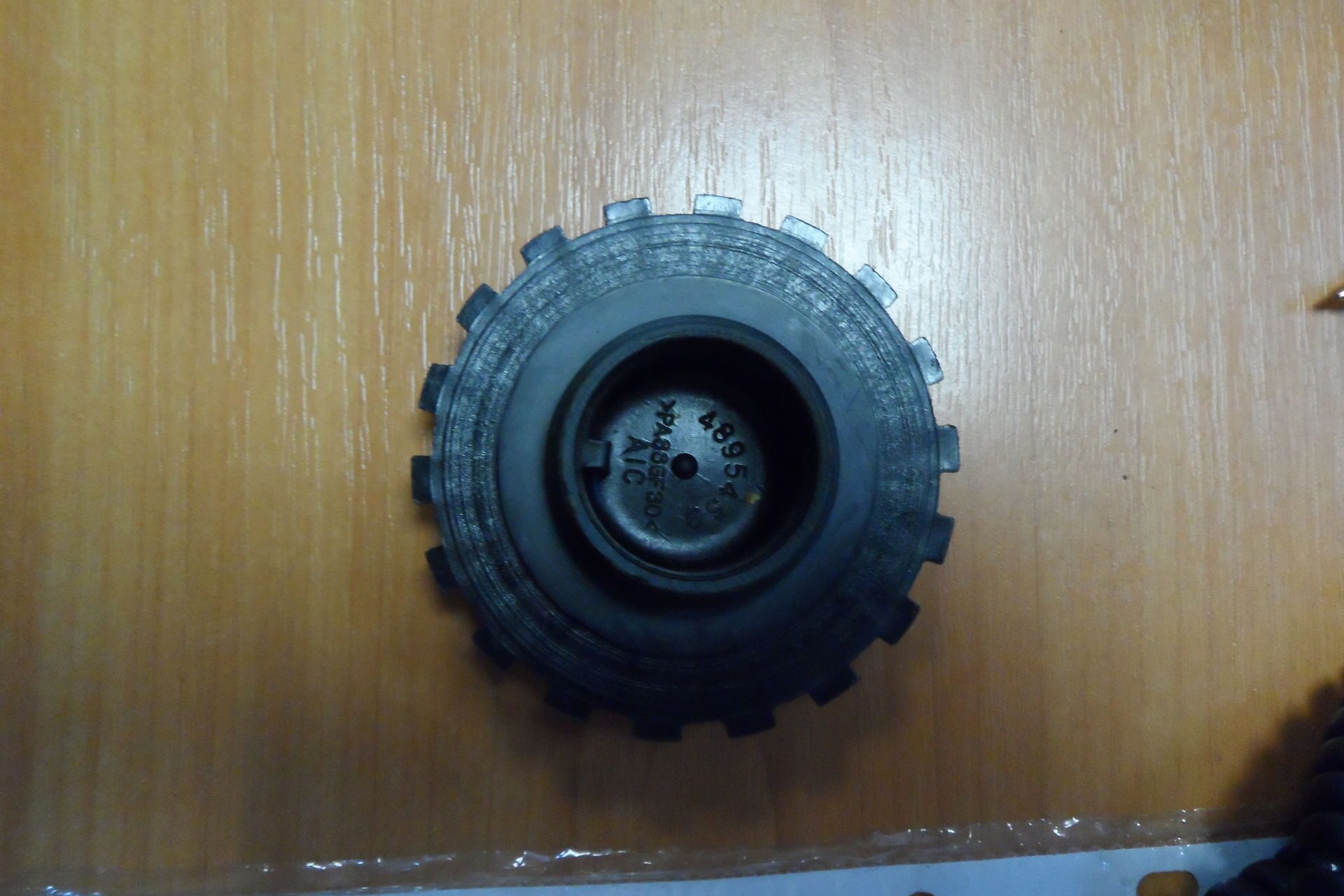 Крышка маслозаливной горловины ISBE, ISDE 5255448, 4895460, 4895459